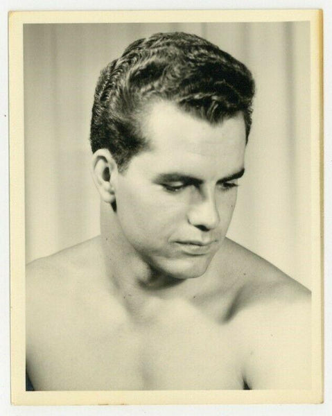 Gay Physique Beefcake Photo 1950 Ray Royal Portrait Western Photography Guild Q7035