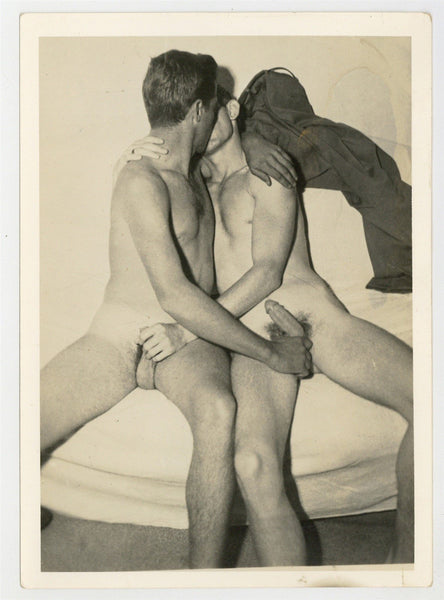 Boyfriends Embracing 1960 Vintage Handsome Hunks 5x7 Gay Physique Nude Photo J11138
