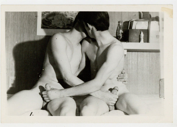 Gay Couple 1960s Vintage 5x4 Cute Boyfriends Embracing Hand Job Nude Photo Q8715