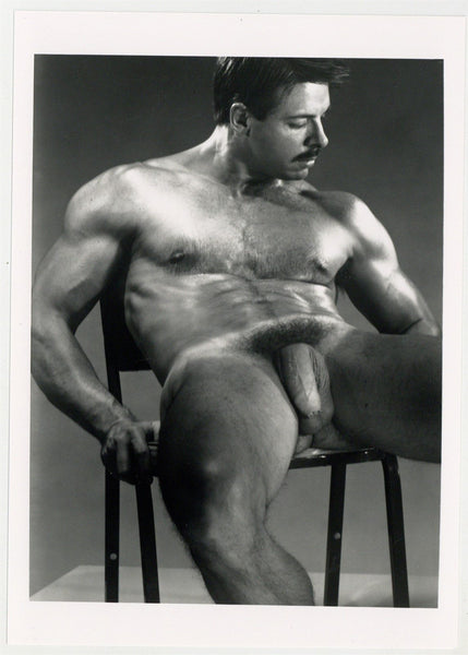 Max Schling 1990 Serious Stare Tanned Hairy Beefcake RIP Colt 5x7 Moustache Jim French Gay Nude Photo J13198