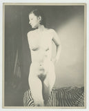 Short Hair Tall Female 1950 Unshaven Hairy Bush Chunky Legs 8x10 Original Photo J7212