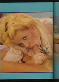 Looking & Licking 52pgs Bunny Bleu Dallas Miko Veronique Boudon Jade East M1796