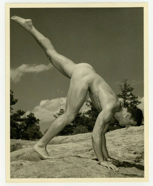 Dick Keifer Beefcake 1950 Western Photography Guild Gay Phyisque Nude Man Q7234