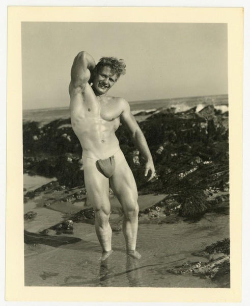 Gay Bodybuilder Physique 1950 Bob Mizer AMG Vintage Beefcake Photo Smooth Buff Q7492