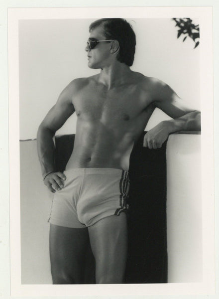 Todd Nugent 1989 5x7 Jim French Buff Beefcake Bulge Sunglasses Tall Dark Handsome Gay Nude Photo J10945